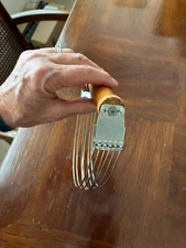 Wood Handle Stainless Steel Six Wire Pastry Dough Blender Mixer