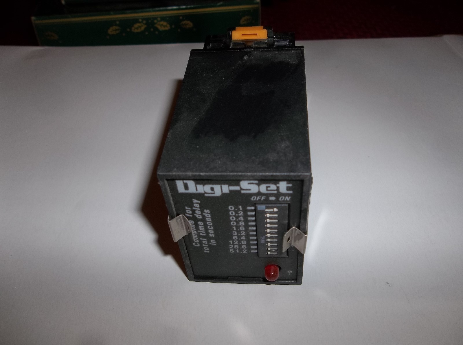 NEW SSAC ABB TDML230AL Solid State Timer Time Delay