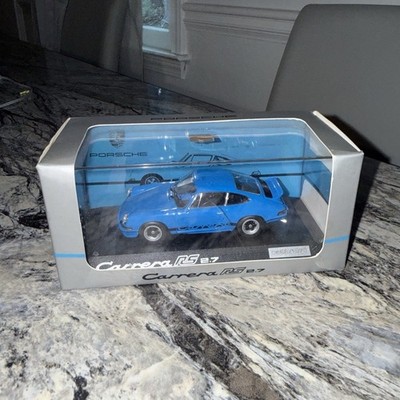 【MINICHAMPS】限定モデル Porsche Carrera RS2.7 MINICHAMPS Porsche Carrera RS 2.7 1:43 Blue Limited Edition Model