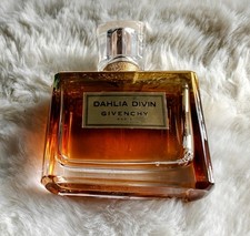 Dahlia Divin Nude Eau de Parfum Givenchy fragancia - una fragancia
