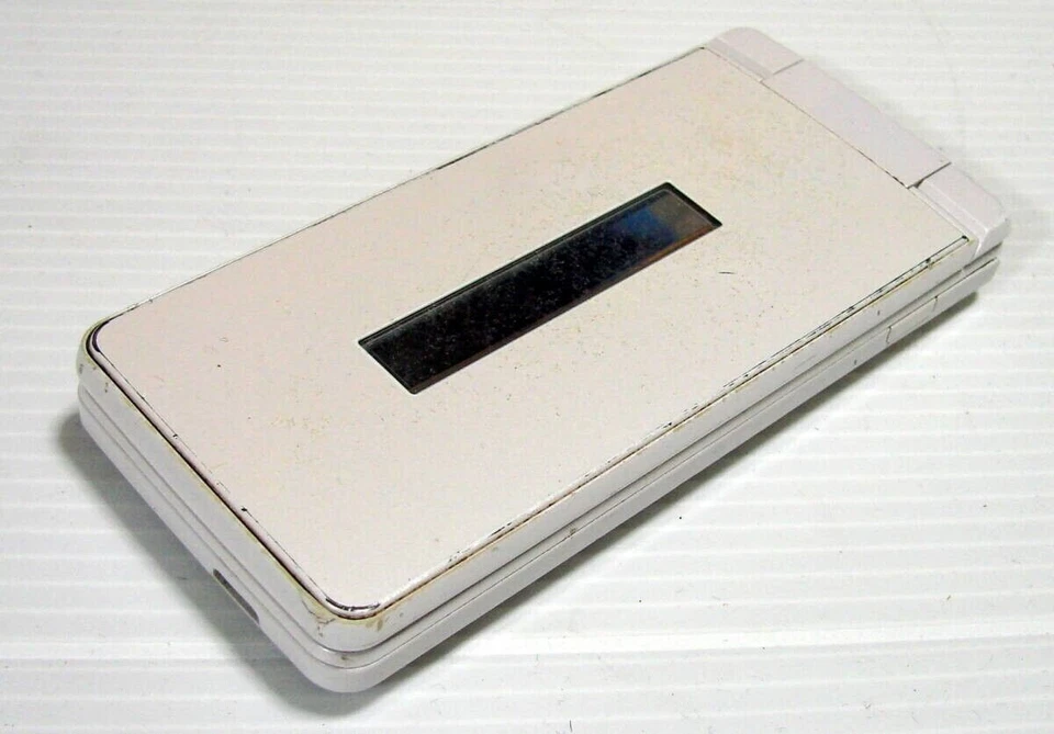 SHARP AQUOS Keitai 3 flip phone 805SH 806SH Softbank sbloccato bianco senza SIM - Immagine 3 di 4