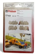 PREISER HO Scale 1:87 Figures - Sacks 17102 - NEW AND SEALED - 60 pieces