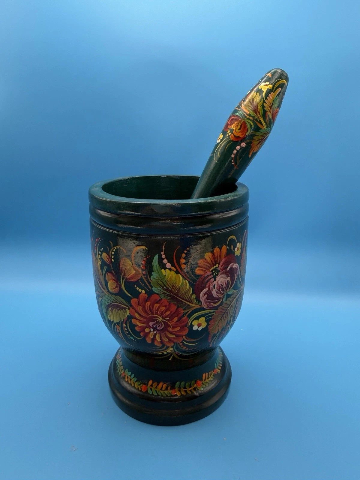 Hand Painted Wooden Mortar & Pestle Folk Art Floral Russian Style Vintage