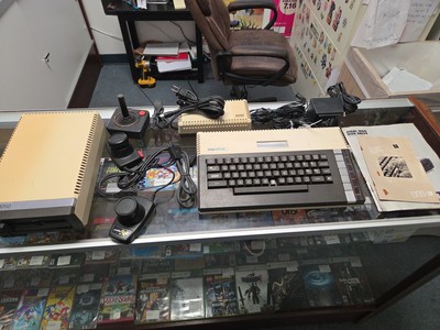 atari 1050 floppy disk drive & Atari 800xl Read Description!!!
