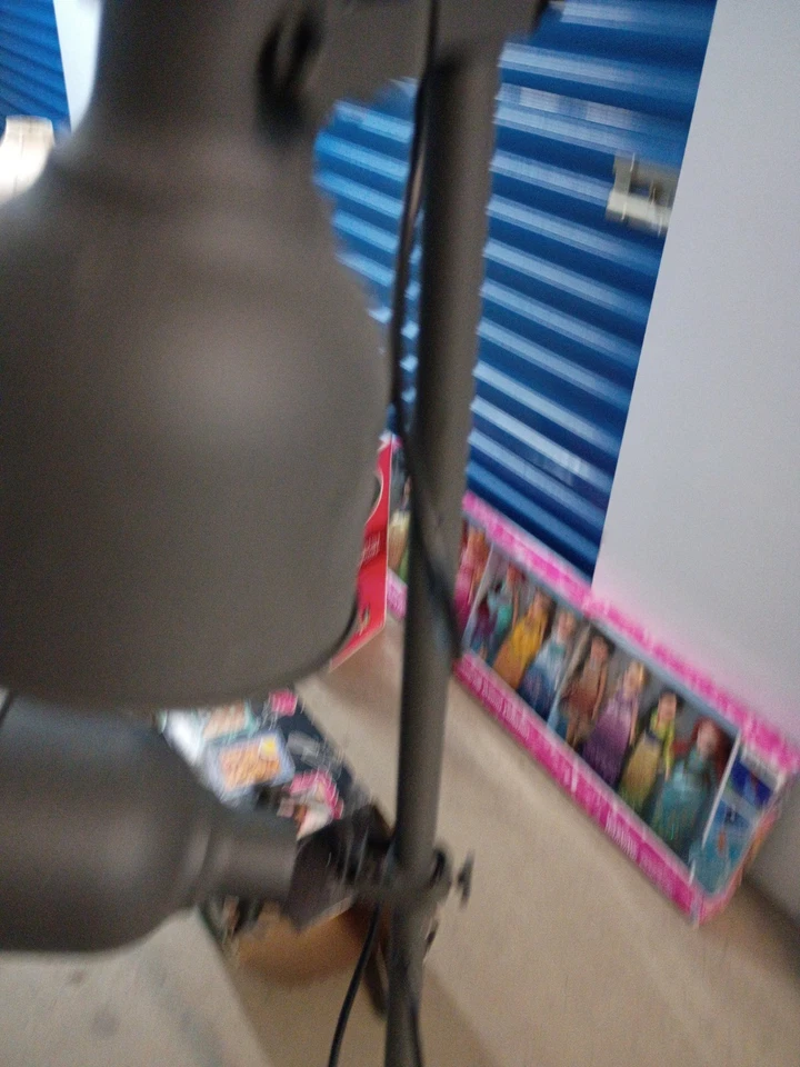 IKEA HEKTAR Dark Gray Floor Lamp with 3 Spotlights and 3 Switches - Image 4 of 4