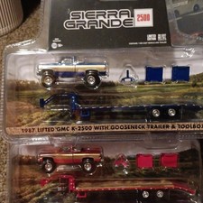 Greenlight Sierra Grande 1:64 1987 GMC K-2500 Lifted w/ Trailer & Toolbox LE