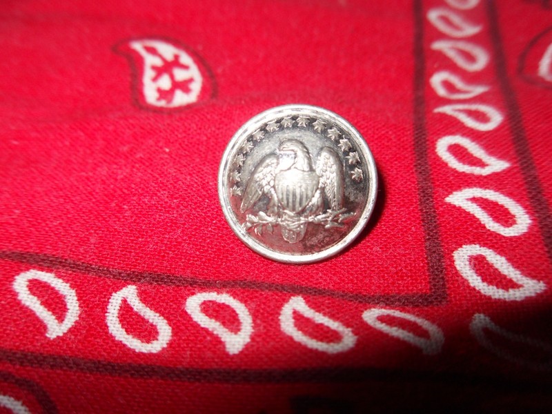 CIVIL WAR NONDUG 1 PIECE PEWTER PENNSYLVANIA 83RD REGIMENT CUFF BUTTON, PARIS BM