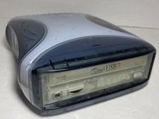 Que Que! USB 2 Drive QPS-525 External CD Drive No Cords