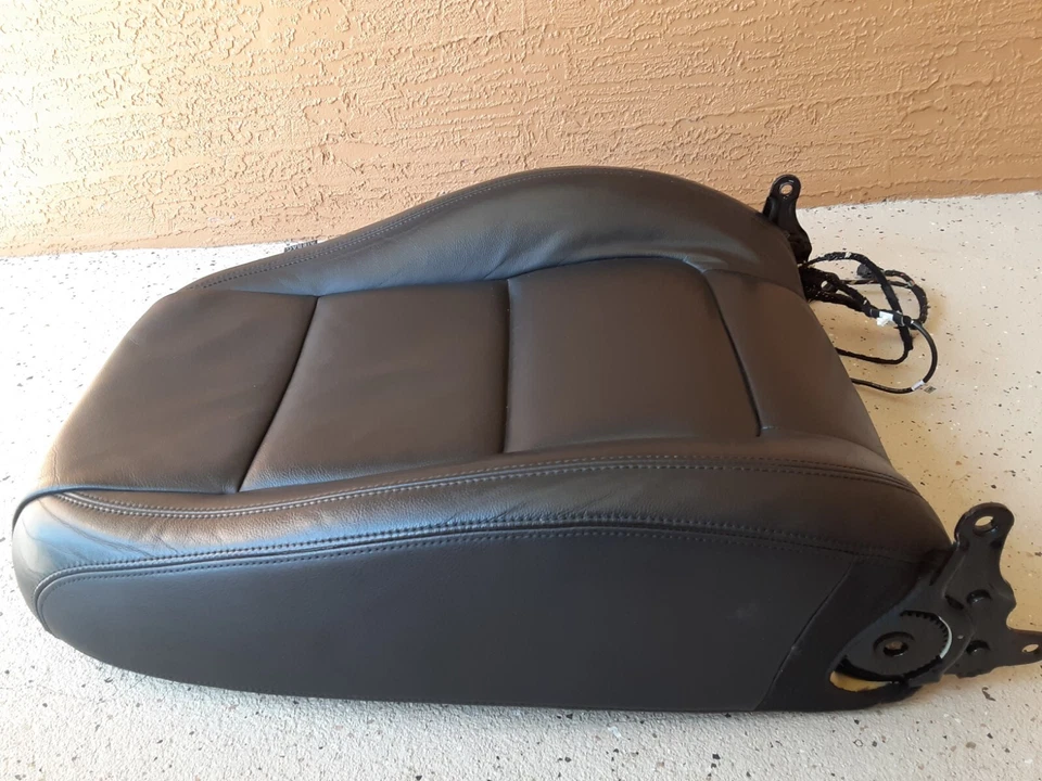 2009-2017 VOLKSWAGEN TIGUAN ALMOFADA DE ASSENTO SUPERIOR DIANTEIRO ESQUERDO DO MOTORISTA PRETA FABRICANTE DE EQUIPAMENTO ORIGINAL* - Imagem 4 de 4