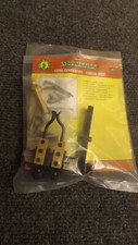 NUEVO reposaflechas Martin Archery 2990 Centerfire DERECHO con émbolo de cojín S-21