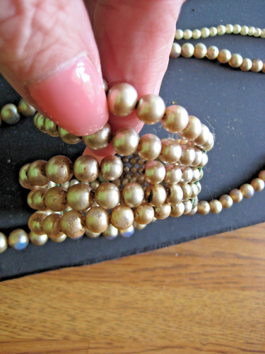 LOT of Vintage Faux Pearl Necklaces Cuff Bracelets FOR Repair or Parts ONLY - Picture 5 of 6