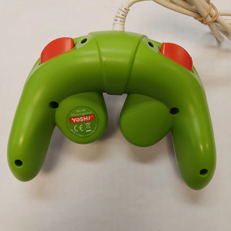Yoshi Fight Pad Nintendo Wii Wii U controle clássico com fio layout Gamecube - Imagem 4 de 4