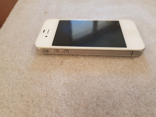 iPhone 4 Blanc Smartphone A1332 Désimlocké 8 GB écran arrière fissuré - Photo 5/9