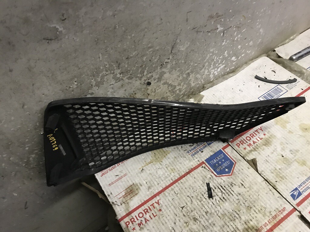 07 08 09 Lamborghini Gallardo Left Driver LH Bumper Grille Grill