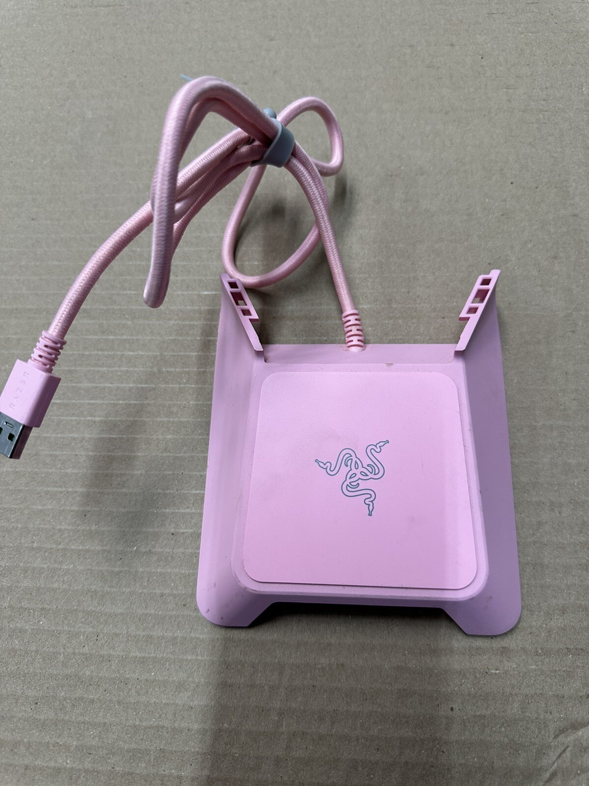 Razer Base Station Chroma V1 1st Gen Pink USB 3.0 RC21-0119!! | eBay