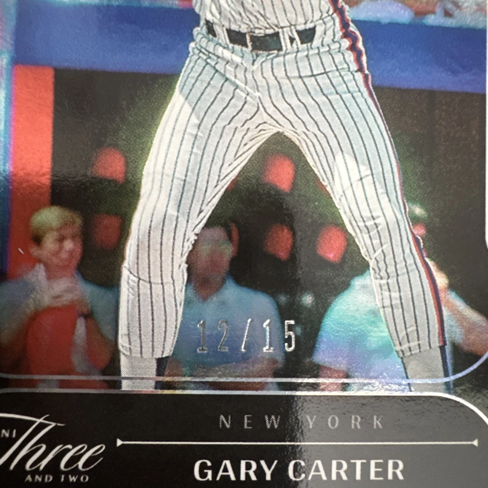 2024 Topps Tres y Dos - Tarjeta Gary Carter 58 Azul 12/15 Foto 3 de 3