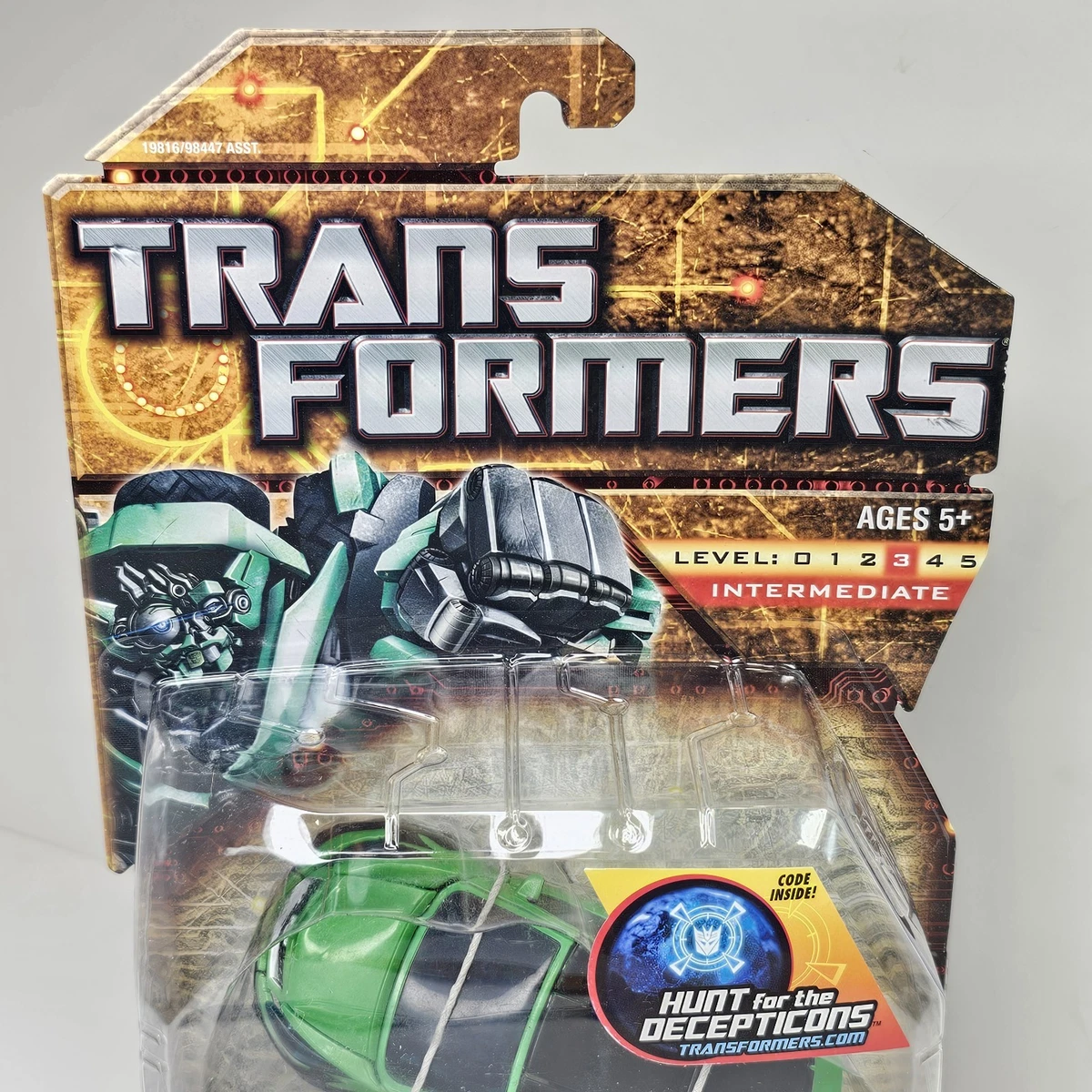 SEALED Transformers Hunt For The Decepticons HFTD Deluxe Class Tuner Skids NEW