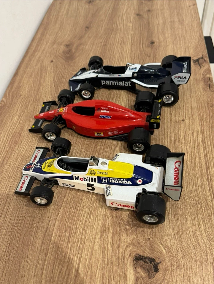 LOTTO FORMULA 1 FERRARI, WILLIAMS, BRABHAM 1/24 - Immagine 3 di 4