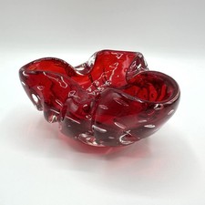 Schwere Schale wohl Murano Kontrollierte Luftblasen Rot Glaskunst Vintage
