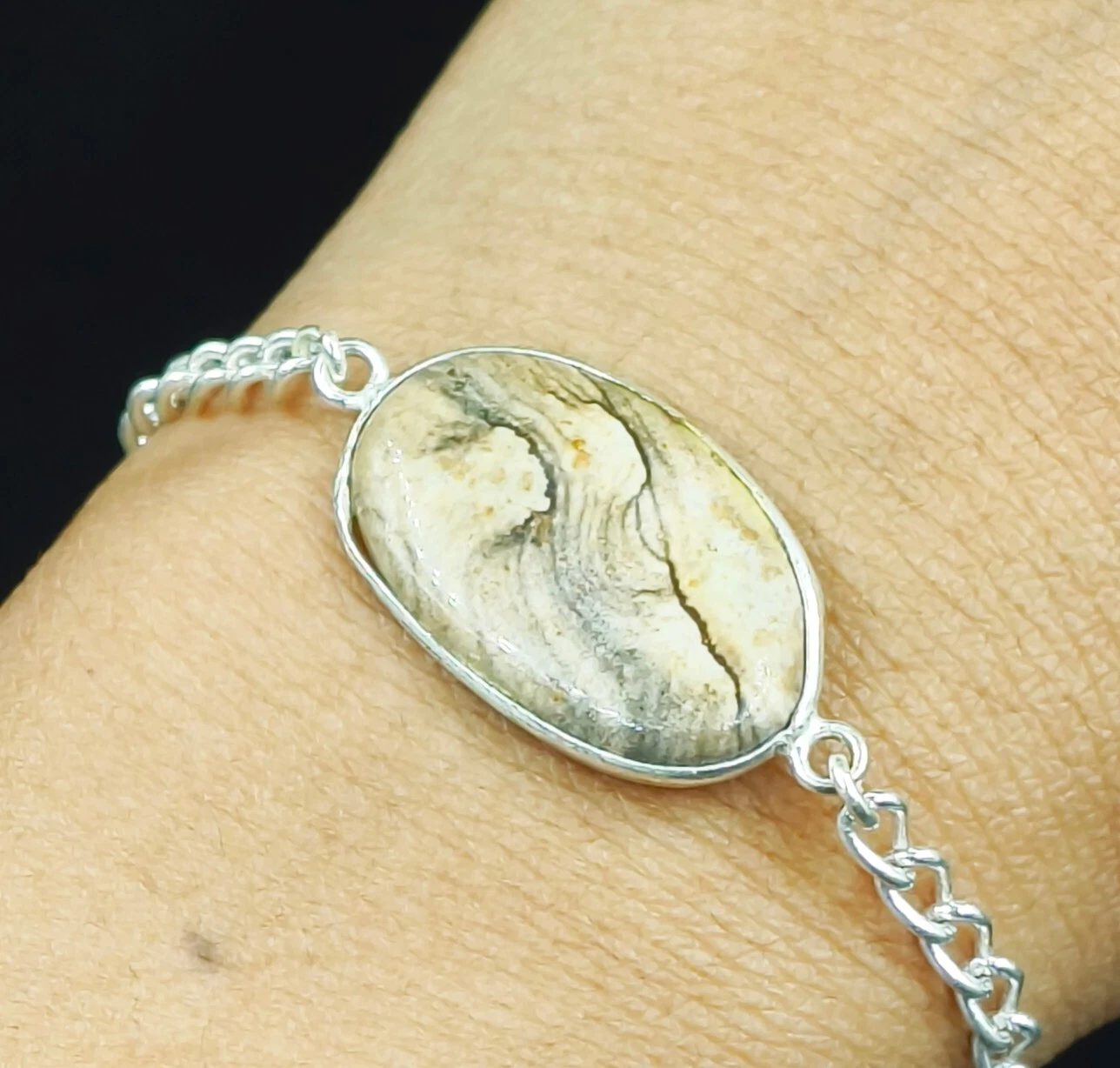 VALENTINO Bracciale in argento sterling 925 con pietre preziose ovali di diaspro naturale