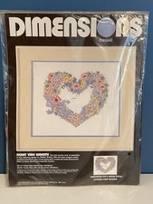 Dimensions Crewel Embroidery Kit "Heart Vine Wreath" Vintage 1988 USA 14" X 12"