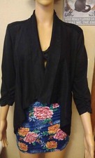 Womans Size Medium 3/4 Shrug Sleeves BCX  Ope...