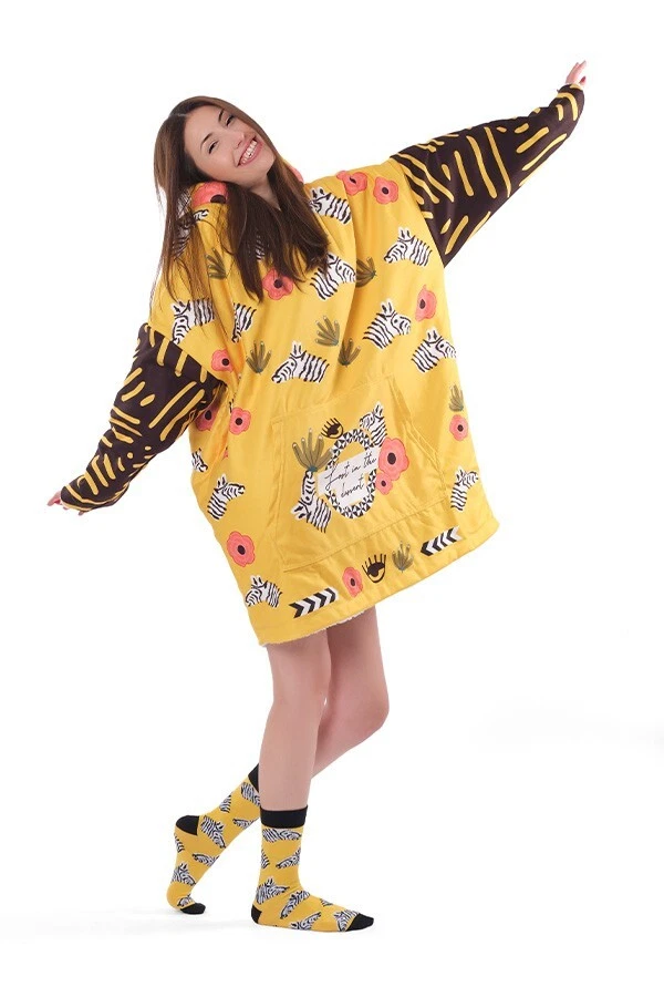 ZEBRA HOODIE BLANKET