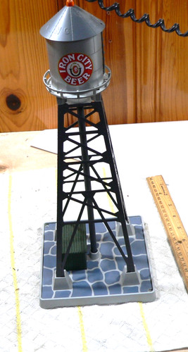 MTH RAILKING IRON CITY 193 TORRE DE AGUA INDUSTRIAL LED CALIBRE O tren 30-90068 | Zustand: Used