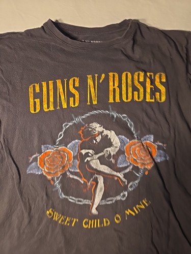 Guns N Roses Women's Short Sleeve T-Shirt Sweet Child O Mine Black Size M - Picture 2 of 4