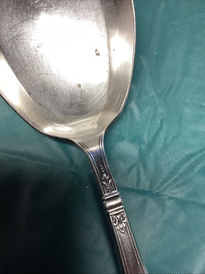 Cazuela Rogers Ambassador 1847/cuchara de bayas International Silver Co. 1919 Foto 2 de 4