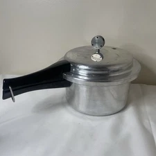 VTG MIRRO-MATIC 4qt Aluminum PRESSURE COOKER 394M 956 *No Rack*