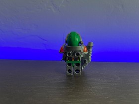 LEGO NEXO KNIGHTS: Infernox Captures the Queen (70325) - 95% Complete