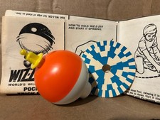 1969 Mattel Wizzzer Top With Pocket Trick Book