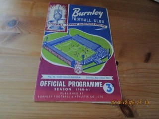 BURNLEY v TOTTENHAM HOTSPUR SPURS DOUBLE SEASON 1960/1 APRIL 22nd
