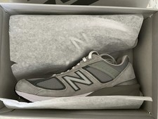 Size 11 B - New Balance 990v5 Made in USA Low Running Shoe Sneaker New in Box