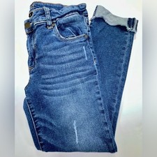 KUT FROM THE KLOTH Ankle Straight Leg women's jeans in size 6.