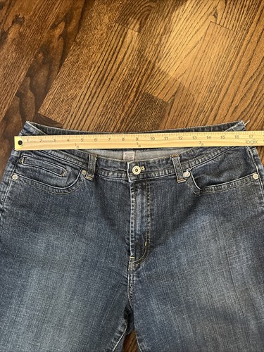 Chico's Platinum Ultimate Fit Slim Leg Denim Blue Jeans 2.5 Short Inseam 25.5 - Picture 7 of 8