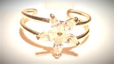 10K YELLOW GOLD ADJUSTABLE CUBIC ZIRCONIA FLOWER TOE RING-GIFT BOX-FREE SHIPPING