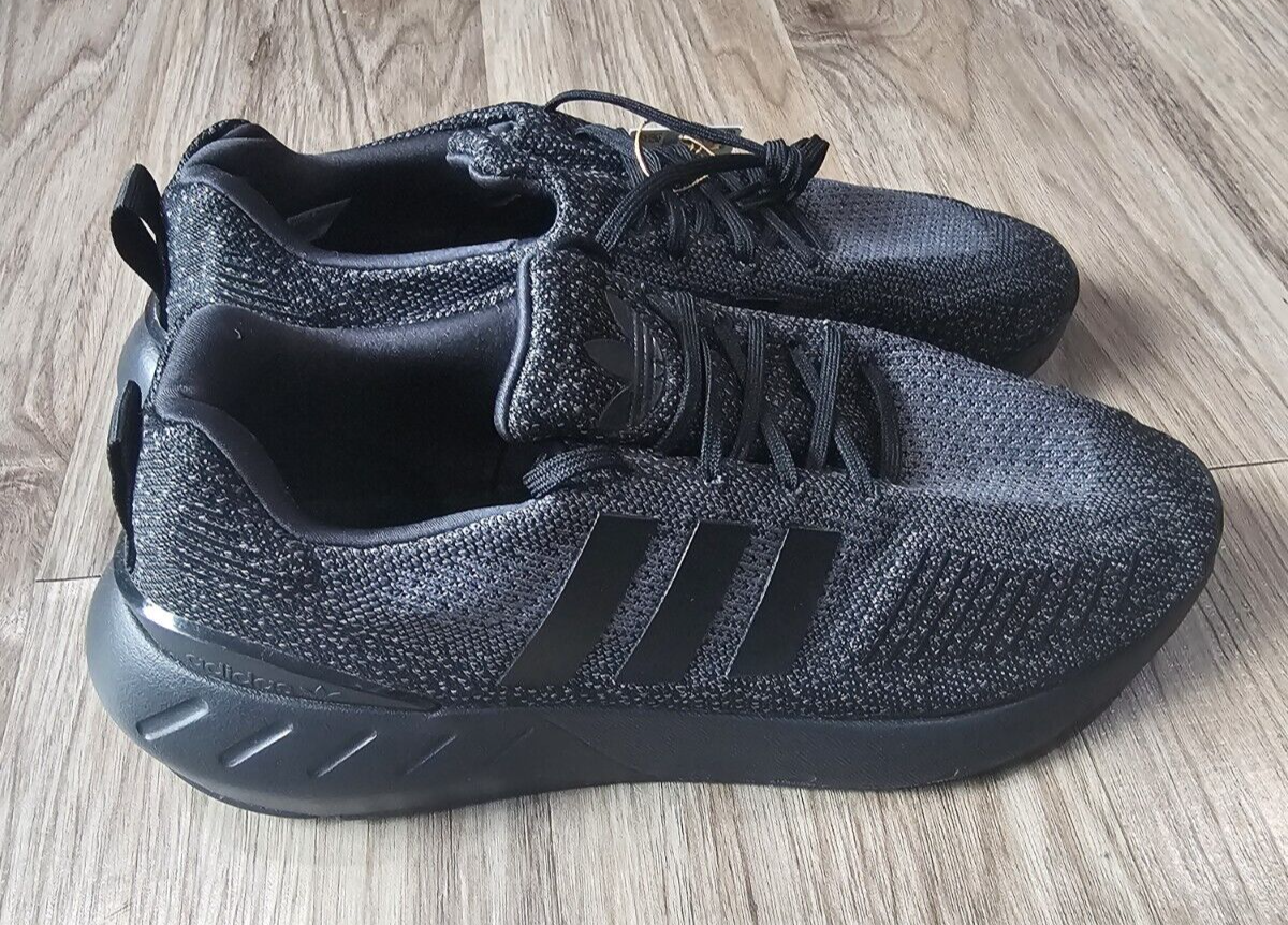 Adidas Originals Swift Run 22 Shoes Running gym Men trainers  display picture 1