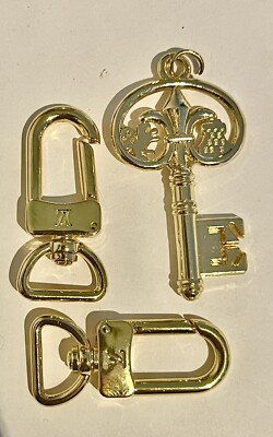 Chanel Flat Button Parts Gold Zipper Pull 2  3pc Clips ￼Swivel