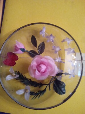 Round With Flowers Nick Nack