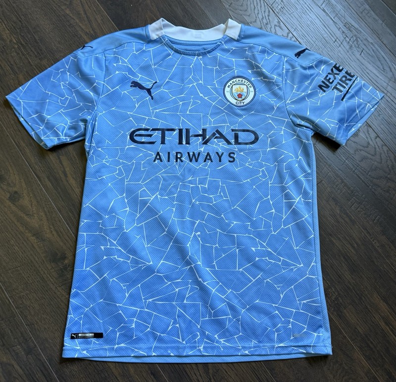 Puma Manchester City Soccer Jersey! (men’s Medium)