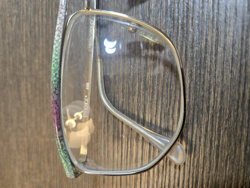 Marco óptico de gafas de metal verde azulado dorado ESSENCE 468 hechas en Italia 56-18 Foto 4 de 4