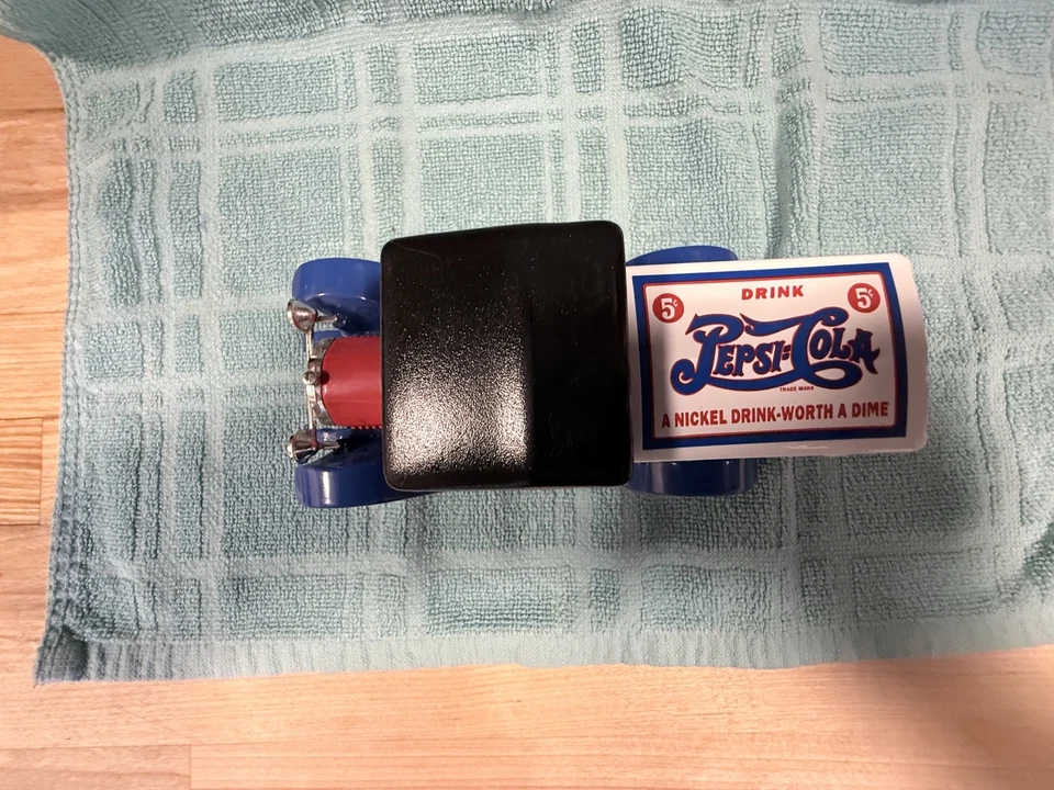 Pepsi-Cola ~ 1916 Studebaker Pickup, ~ Diecast Lockable Coin Bank # 22519 NIB - Image 2 of 4
