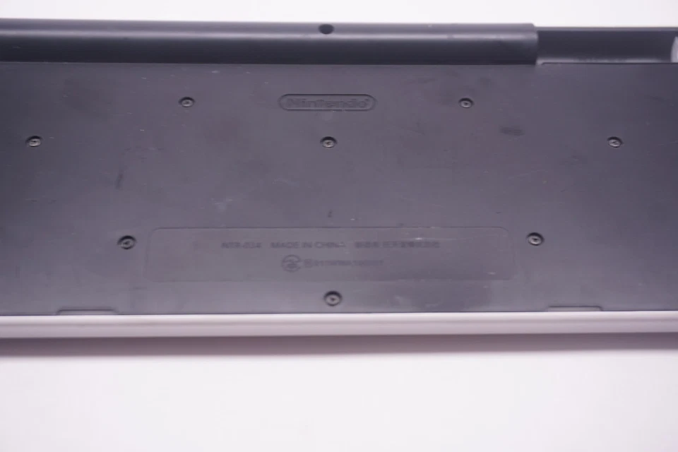 Nintendo DS Lite White Bluuetooth Keyboard for Pokemon Typing NTR-034 - Tested - Image 4 of 4