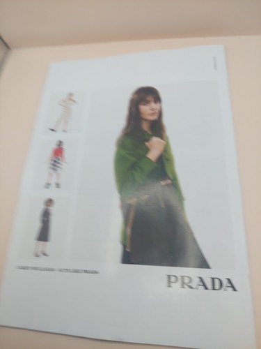 Times Style Magazin. Ione Skye, Parker Posey, März 2025 J - Bild 2 von 11