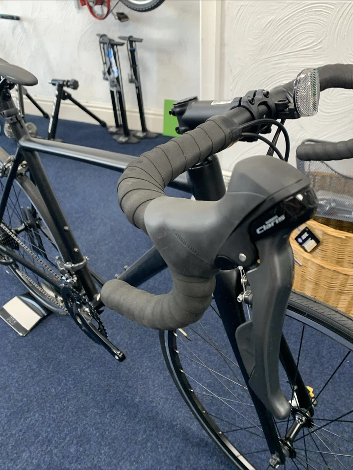 Form Longcliffe Road Racing Bike Alloy Frame Carbon Forks Shimano Claris G/set - Image 3 of 4