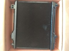 Radiateur chrysler néon 04495947