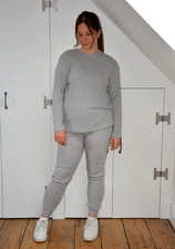 EX F&F LIGHT GREY SOFT KNIT TOP & RIBBED TROUSER  LOUNGEWEAR SET SIZE 8-14