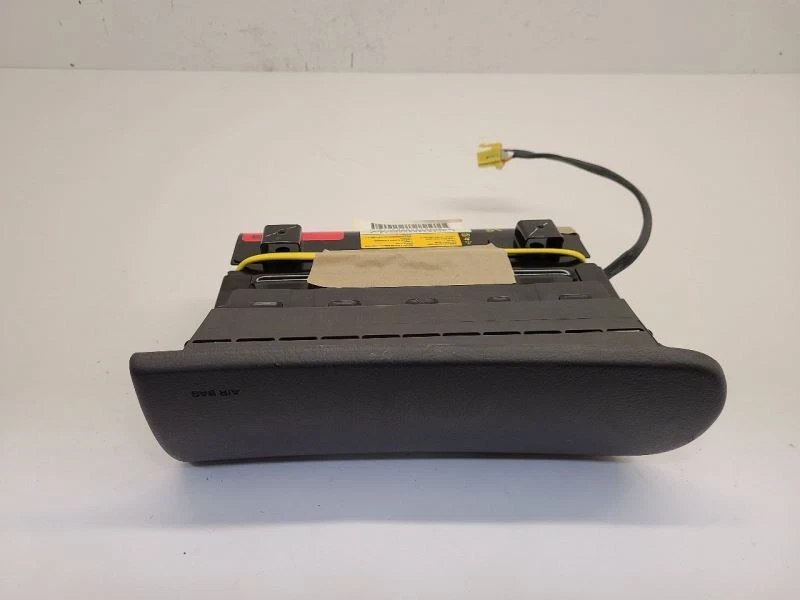 2002-2004 OLDSMOBILE BRAVADA RH Passenger Dash Airbag Air Bag  - Image 4 of 4
